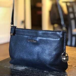 Calvin Klein Cross‑body Handbags